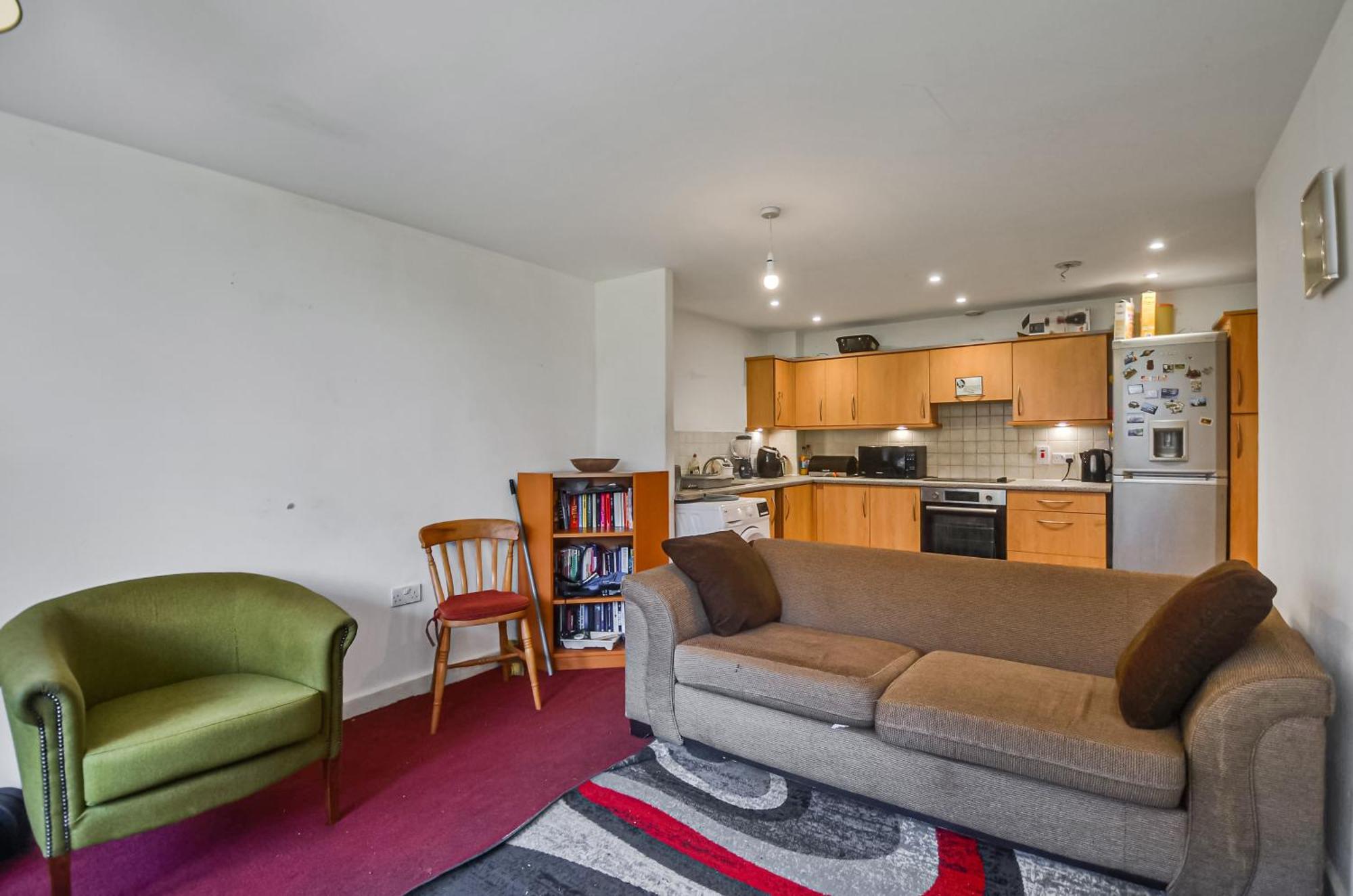Cosy Near Wembley Stadium